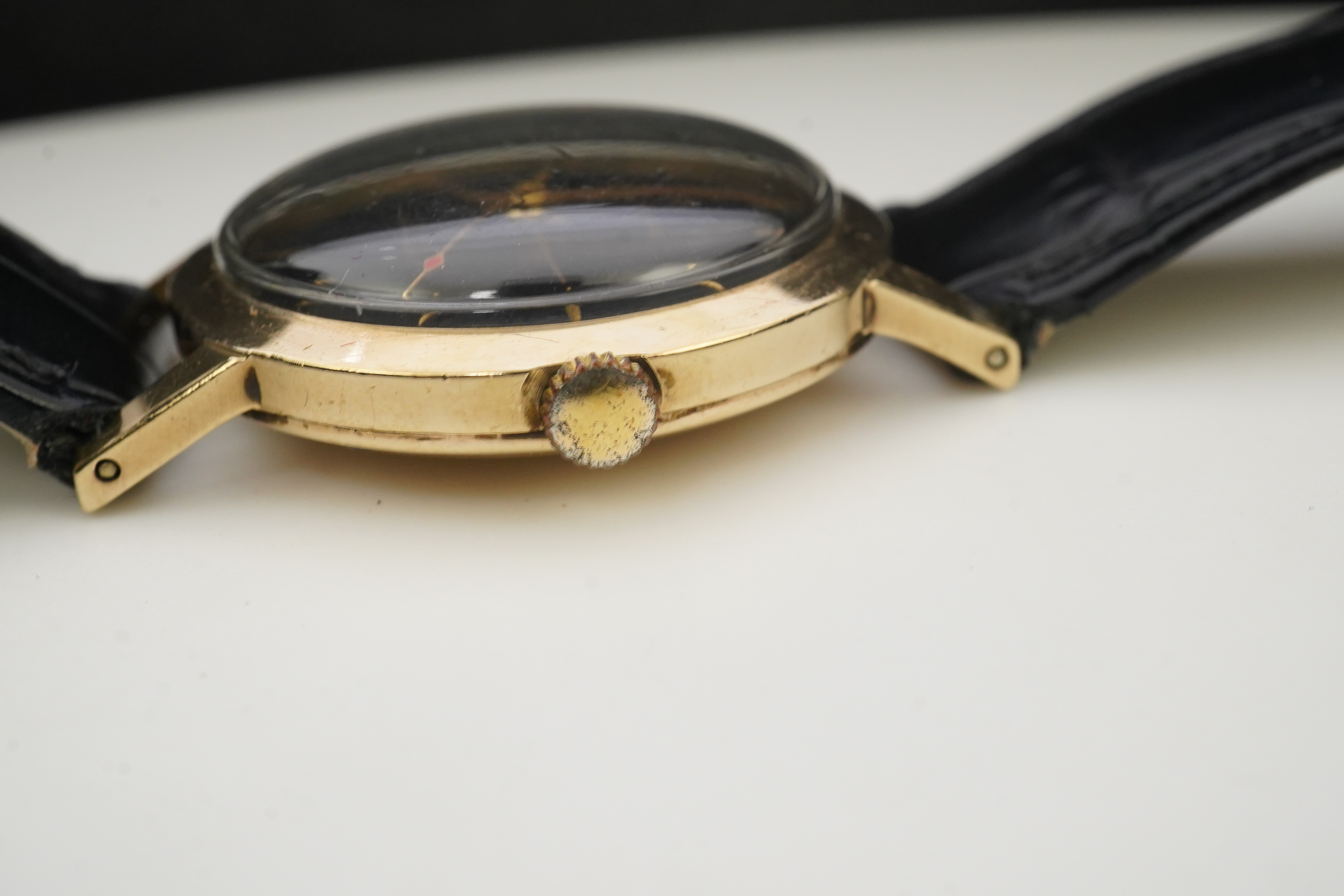 A gentleman's 1950's 9ct gold Smiths Imperial manual wind wrist watch, on a later associated Condor leather strap